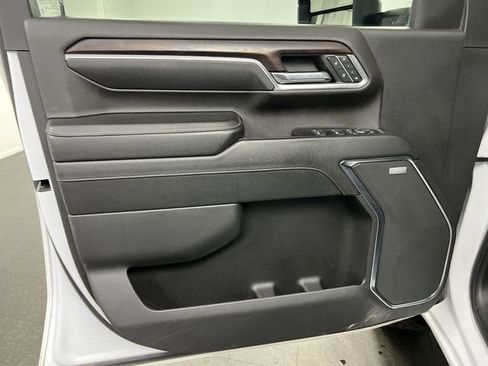 Certified 2024 GMC Sierra 2500 SLT w/ SLT Premium Package image 21