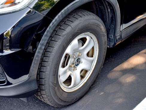 Used 2016 Honda CR-V LX image 12