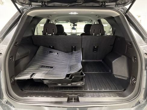 Used 2018 Chevrolet Equinox LT image 15