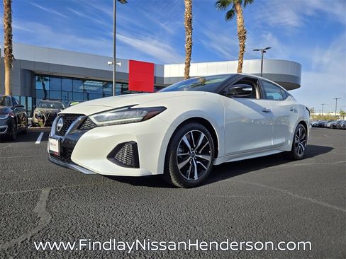 Used 2023 Nissan Maxima SV w/ Floor Mat Group image 2