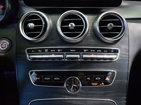 Used 2019 Mercedes-Benz C 300 Coupe image 39