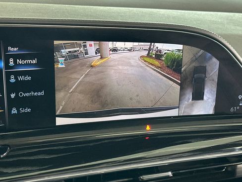 Used 2021 Cadillac Escalade Sport w/ Driver Assist Tech Package image 20