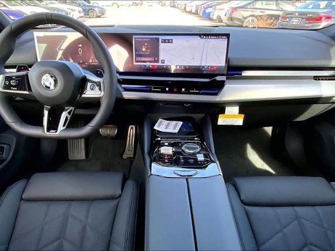 New 2026 BMW 530i xDrive 530i xDrive w/ M Sport Package image 5