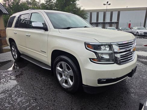 Used 2015 Chevrolet Tahoe LTZ AWD/4WD image 3