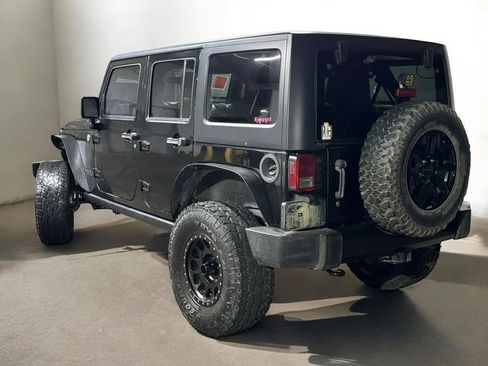 Used 2015 Jeep Wrangler Unlimited Sport image 15