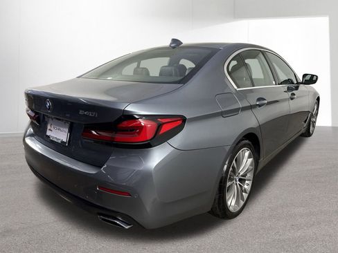 Used 2022 BMW 540i xDrive w/ Premium Package image 35