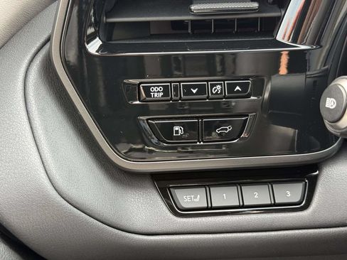 Used 2026 Lexus TX 550h AWD Plug-In Hybrid image 25