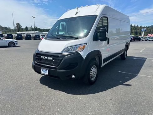 Used 2026 RAM ProMaster 2500 w/ Convenience Group FWD image 6