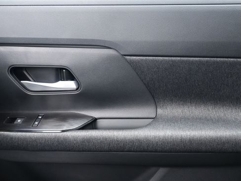 New 2026 Nissan Kicks SV image 25