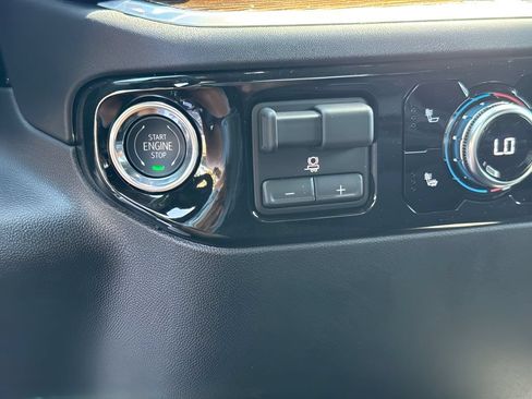 New 2026 GMC Sierra 1500 Elevation RWD image 18