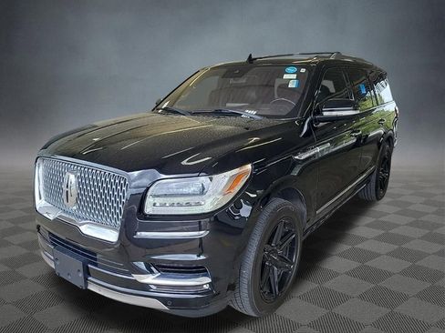 Used 2018 Lincoln Navigator Reserve w/ Technology Package image 2