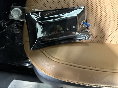 Certified 2023 Lexus RX 350 Premium w/ Accessory Package image 36