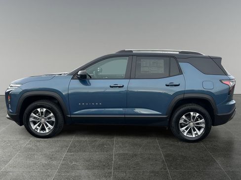 New 2025 Chevrolet Equinox LT w/ Convenience Package II image 4
