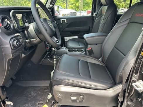 New 2026 Jeep Wrangler Unlimited Rubicon AWD/4WD image 9