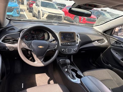 Used 2024 Chevrolet Malibu LT FWD image 22