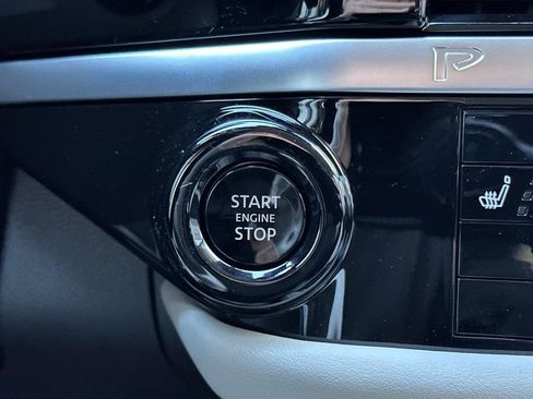 New 2026 Nissan Pathfinder SL image 21