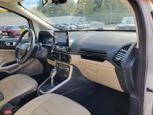 Used 2021 Ford EcoSport Titanium image 12
