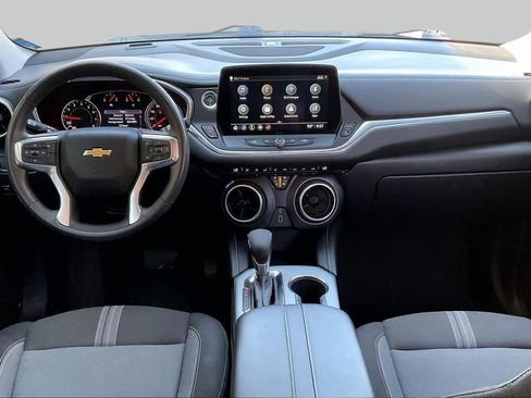 Used 2023 Chevrolet Blazer LT FWD image 15
