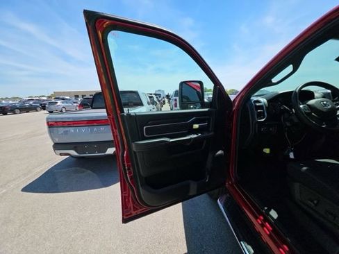 Used 2026 RAM 2500 Big Horn AWD/4WD image 14