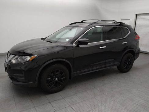 Used 2017 Nissan Rogue SV w/ Midnight Edition AWD/4WD image 2