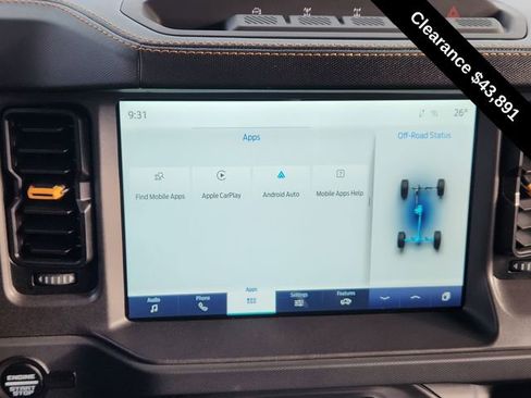 Used 2024 Ford Bronco Badlands image 34