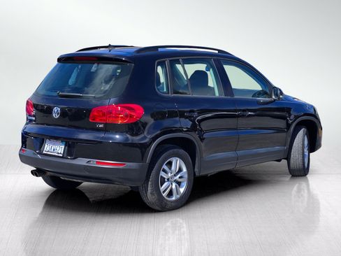 Used 2016 Volkswagen Tiguan S FWD image 4