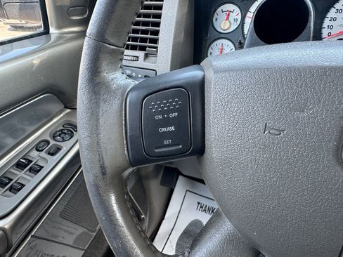 Used 2007 Dodge Ram 2500 Truck SLT image 19