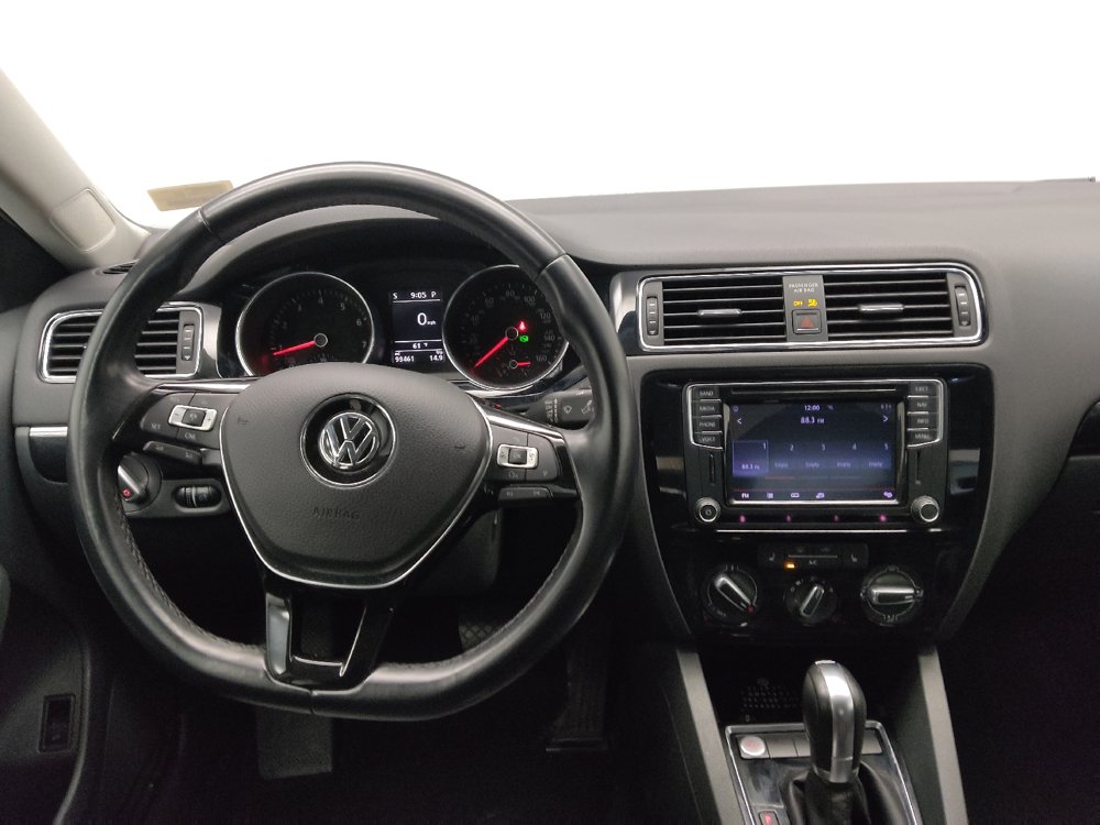Used 2016 Volkswagen Jetta SEL FWD image 22
