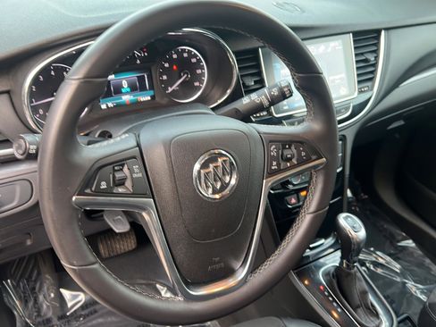 Used 2017 Buick Encore Preferred image 9