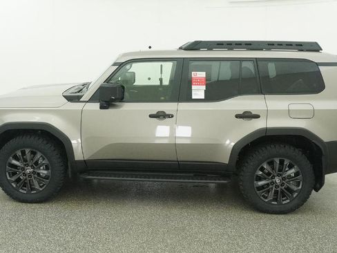 New 2026 Toyota Land Cruiser image 25