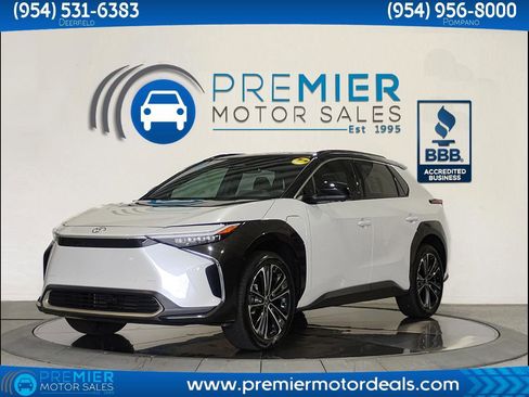 Used 2024 Toyota bZ4X FWD image 1