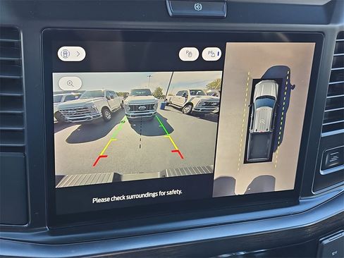 New 2026 Ford F250 Lariat w/ Chrome Package image 17