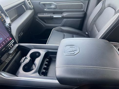 Used 2025 RAM 1500 Laramie w/ Sport Appearance Package AWD/4WD image 27