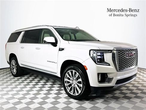 Used 2023 GMC Yukon XL Denali image 1