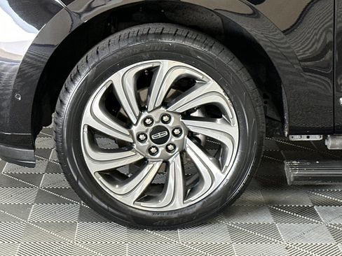 Used 2022 Lincoln Navigator Reserve image 47