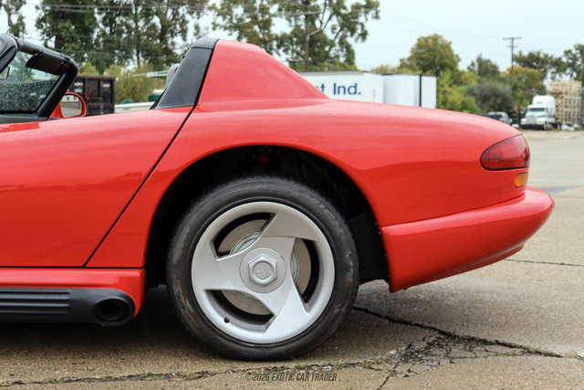 Used 1994 Dodge Viper RT/10 RWD image 3