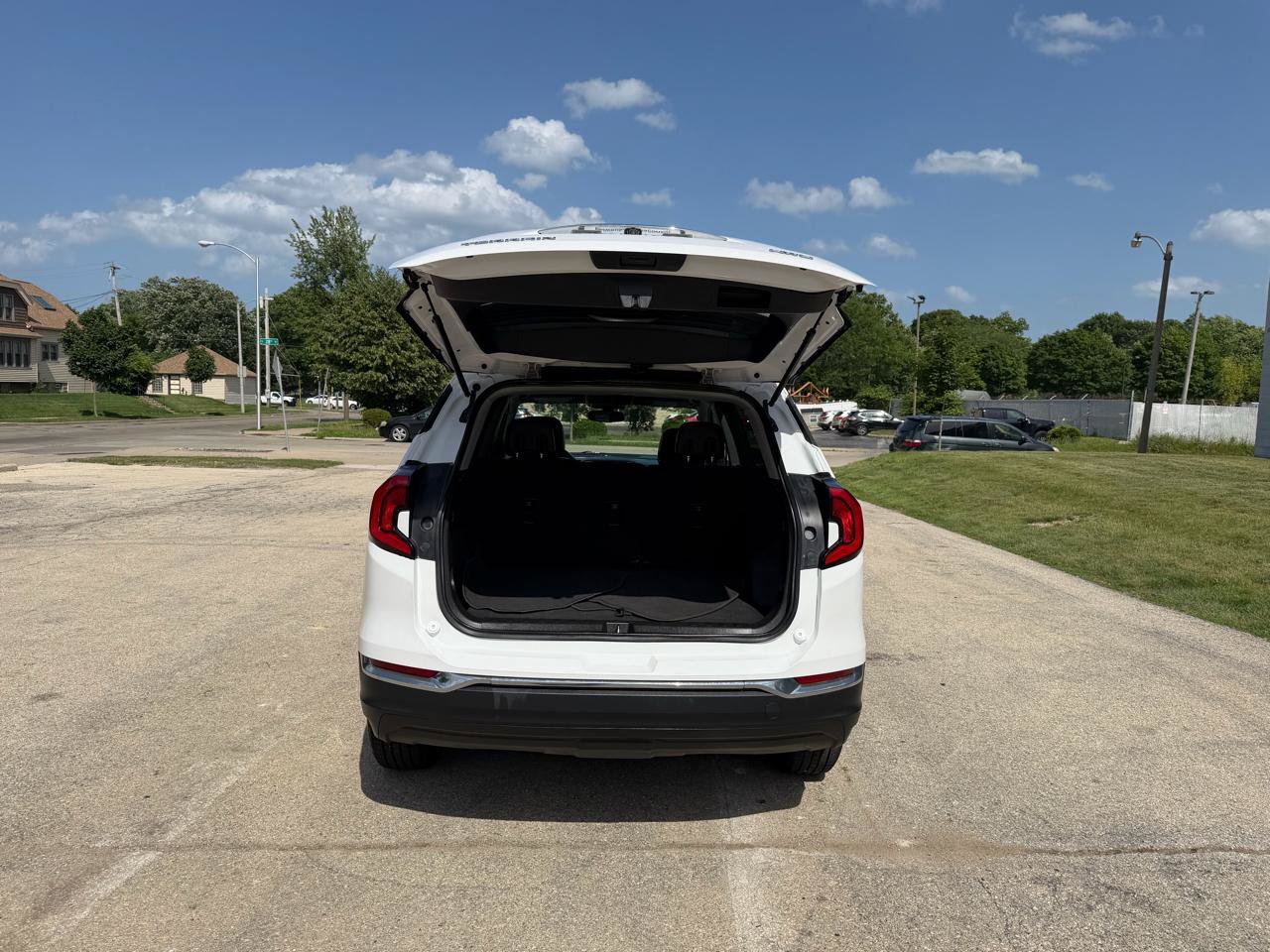 Used 2019 GMC Terrain SLT AWD/4WD image 8