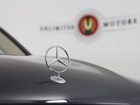 Used 2022 Mercedes-Benz Maybach GLS 600 4MATIC image 27