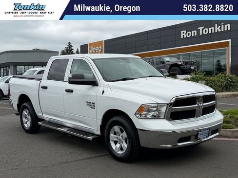 Used 2023 RAM 1500 Classic SLT w/ Trailer & Traction Group AWD/4WD image 1