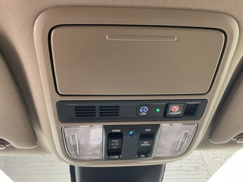 Used 2021 Honda Odyssey Elite image 19