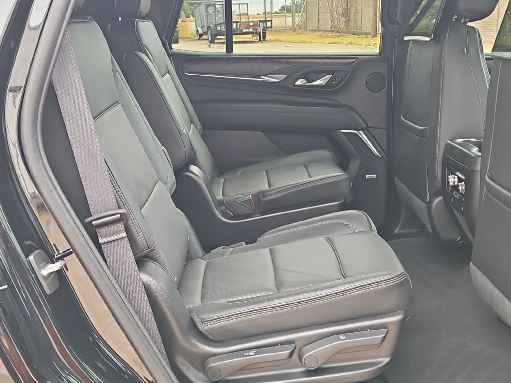 Used 2024 GMC Yukon Denali w/ Max Trailering Package AWD/4WD image 29