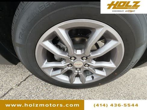 Certified 2024 GMC Terrain SLT AWD/4WD image 31