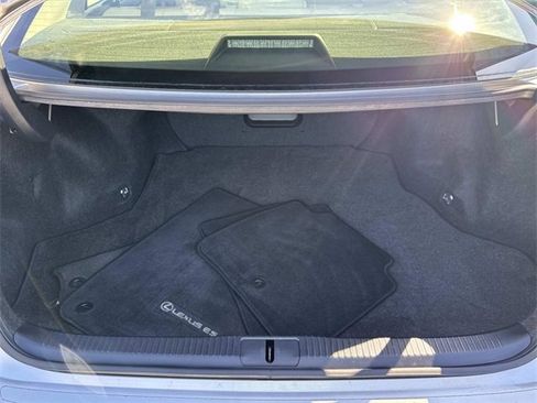 Used 2015 Lexus ES 350 image 8