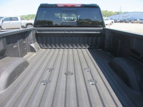 New 2026 GMC Sierra 3500 AT4 w/ AT4 Premium Plus Package AWD/4WD image 7