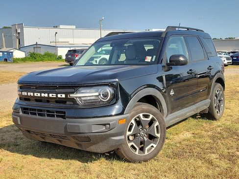 Used 2021 Ford Bronco Sport Outer Banks AWD/4WD image 2