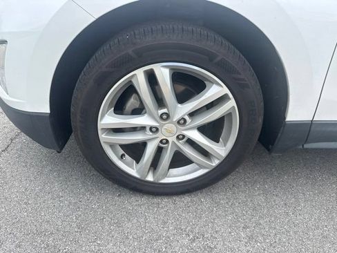 Used 2019 Chevrolet Equinox Premier FWD image 9
