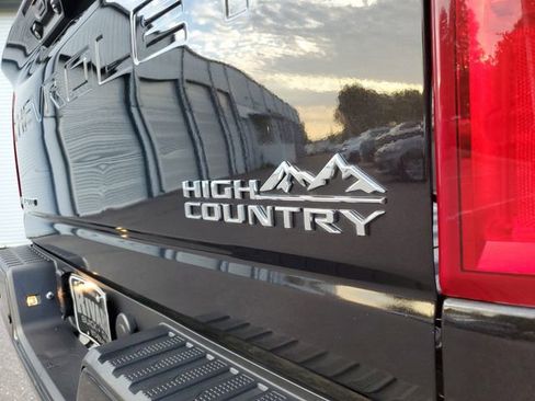 Used 2023 Chevrolet Silverado 3500 High Country AWD/4WD image 8