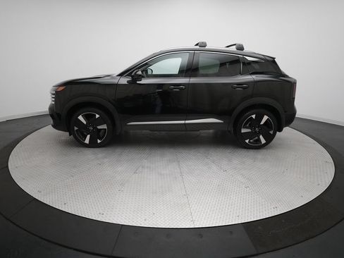 Certified 2026 Nissan Kicks SR w/ Cold Weather Package AWD/4WD image 23