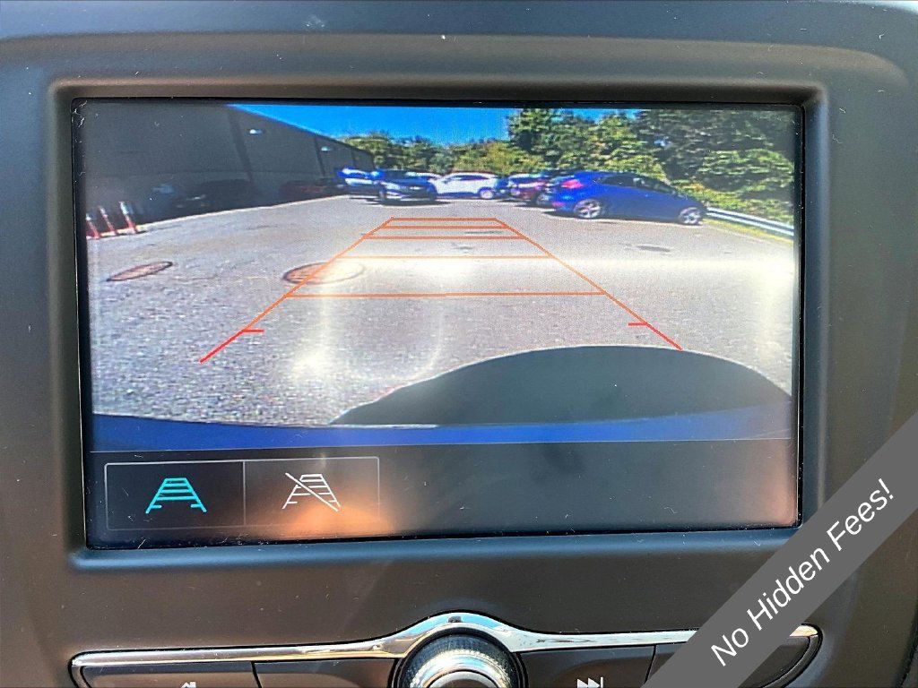 Used 2017 Chevrolet Malibu LS FWD image 18