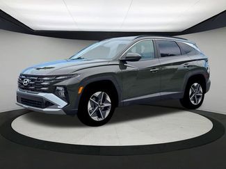 New 2026 Hyundai Tucson SEL video 2